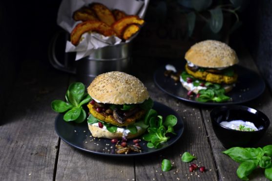 Pumpkin Chickpea Burger with Pomegranate and Lamb's Lettuce